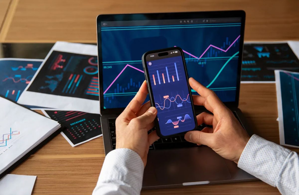 The 10 Best Instagram Analytics Tools in 2026: Use Cases, Strengths, and Hidden Drawbacks